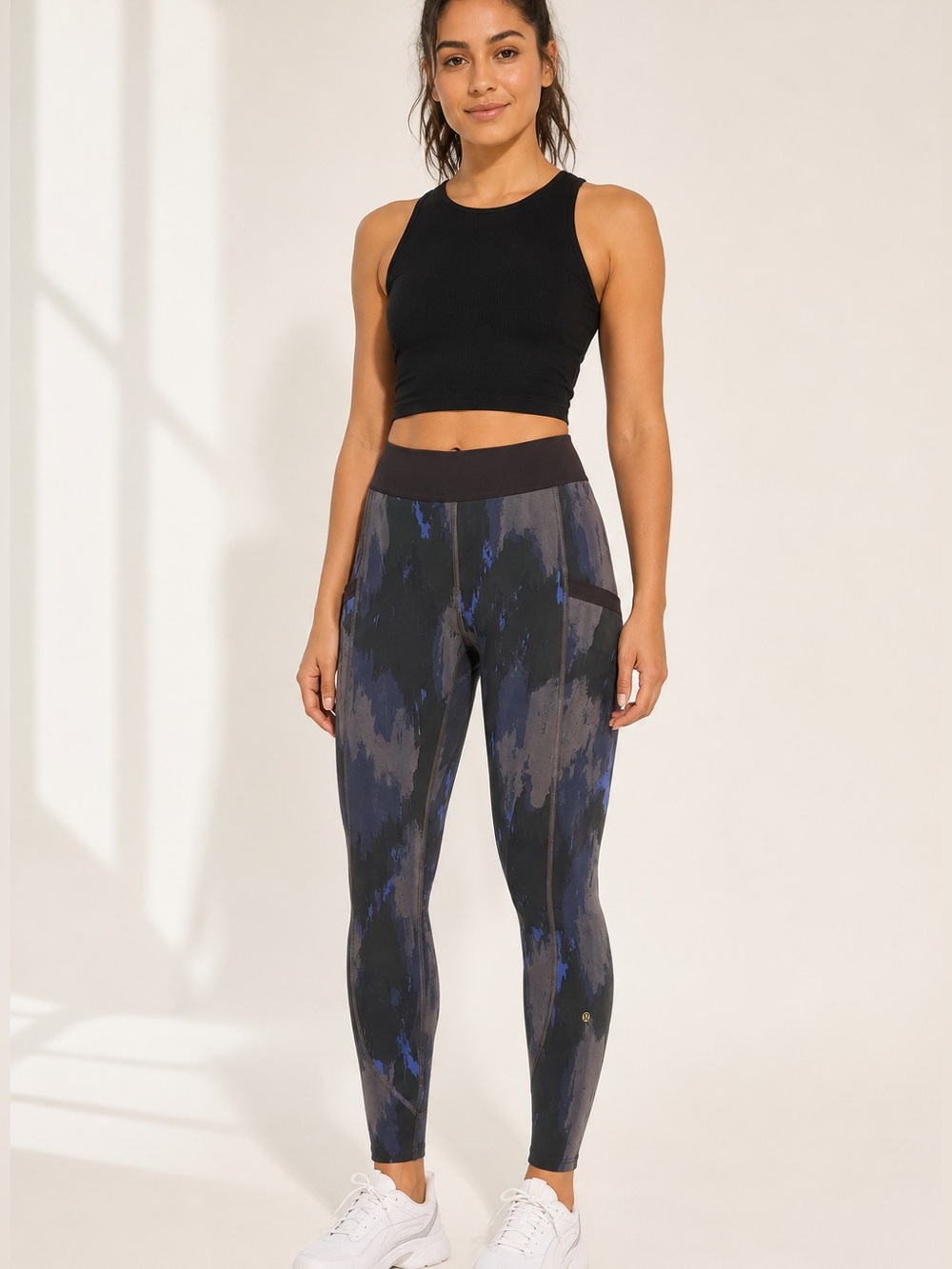 Lululemon x Robert Geller Take the Moment Tight 25” Size 6
